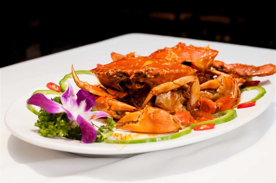 Cua Sốt Ớt / Crab Sauteed with chili sauce