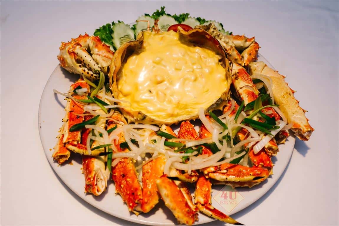 Cua Hoàng Đế Nướng Phomai / King Crab Grilled with cheese